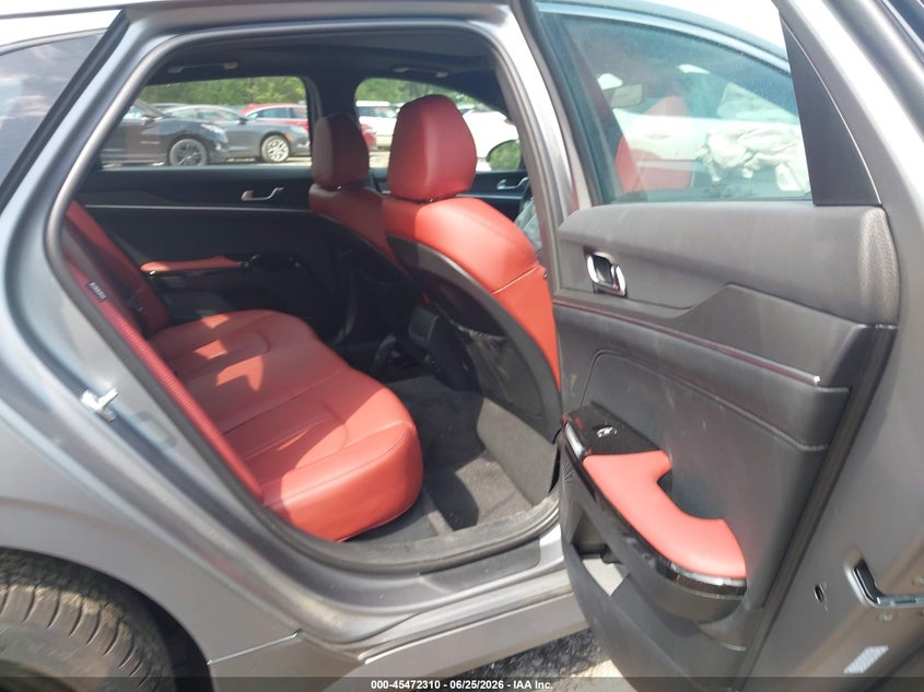 2026 Kia K5 VIN KNAG64J73T5478739 IAAI salvage auction — FRONT END, Salvage Title, sold $9,400 on 2026-08-28 (photo 8)