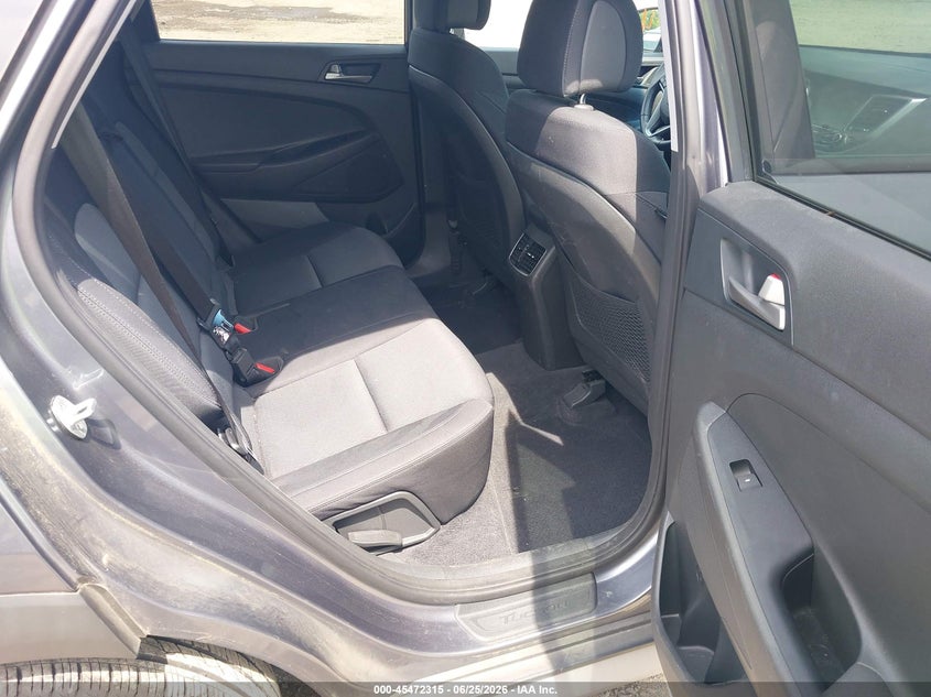 2018 Hyundai Tucson VIN KM8J3CAL6JU741135 IAAI salvage auction — REAR END, Salvage (Virginia), sold $4,000 on 2026-07-17 (photo 8)