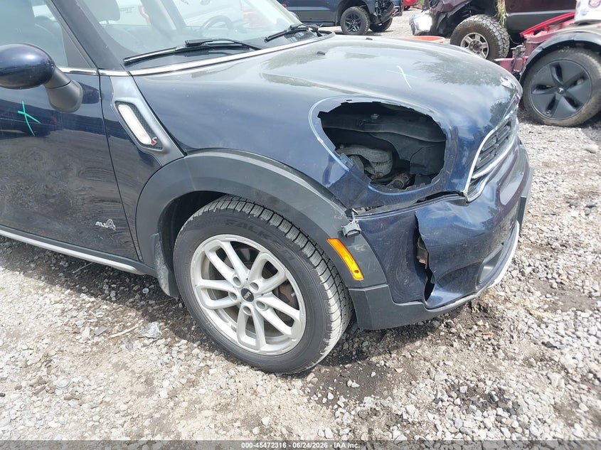 2016 Mini Countryman VIN WMWZC5C57GWU01813 IAAI salvage auction — RIGHT FRONT, Salvage Title, sold $925 on 2026-07-21 (photo 6)