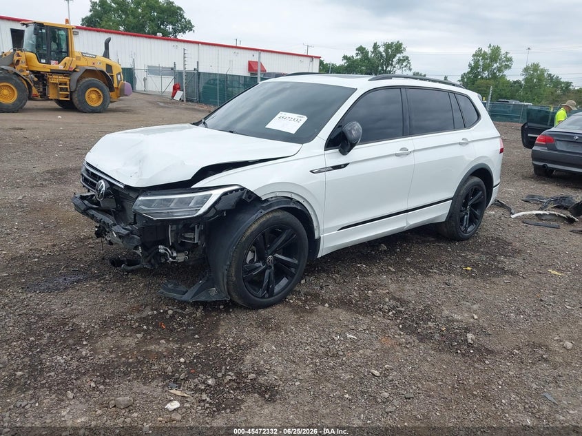 2024 Volkswagen Tiguan VIN 3VV8B7AX1RM144069 IAAI salvage auction — FRONT END, Salvage Title, sold $7,900 on 2026-07-18 (photo 2)