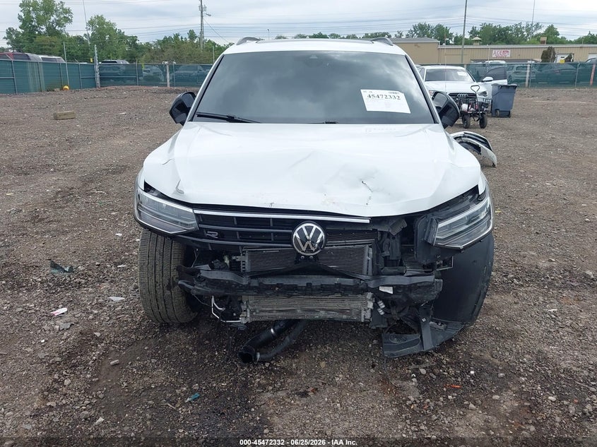 2024 Volkswagen Tiguan VIN 3VV8B7AX1RM144069 IAAI salvage auction — FRONT END, Salvage Title, sold $7,900 on 2026-07-18 (photo 6)