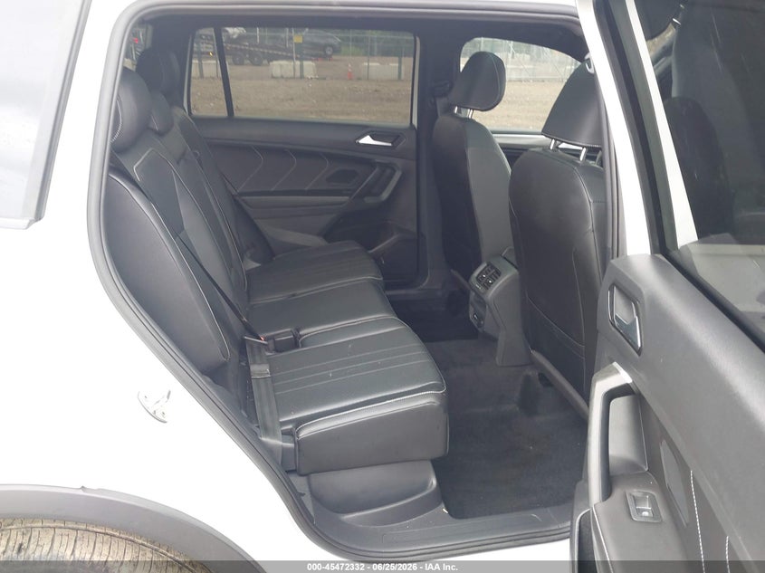 2024 Volkswagen Tiguan VIN 3VV8B7AX1RM144069 IAAI salvage auction — FRONT END, Salvage Title, sold $7,900 on 2026-07-18 (photo 8)