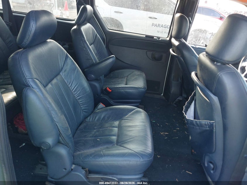 2001 Chrysler Town & country VIN 2C4GP54L41R352548 IAAI salvage auction — NORMAL WEAR, Original (Texas), sold $200 on 2026-07-07 (photo 8)