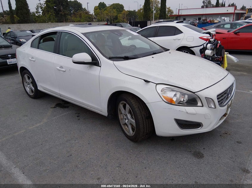 2013 Volvo S60 VIN YV1612FS3D2221740 IAAI salvage auction — UNKNOWN, Salvage (California), sold $200 on 2026-07-16 (photo 1)
