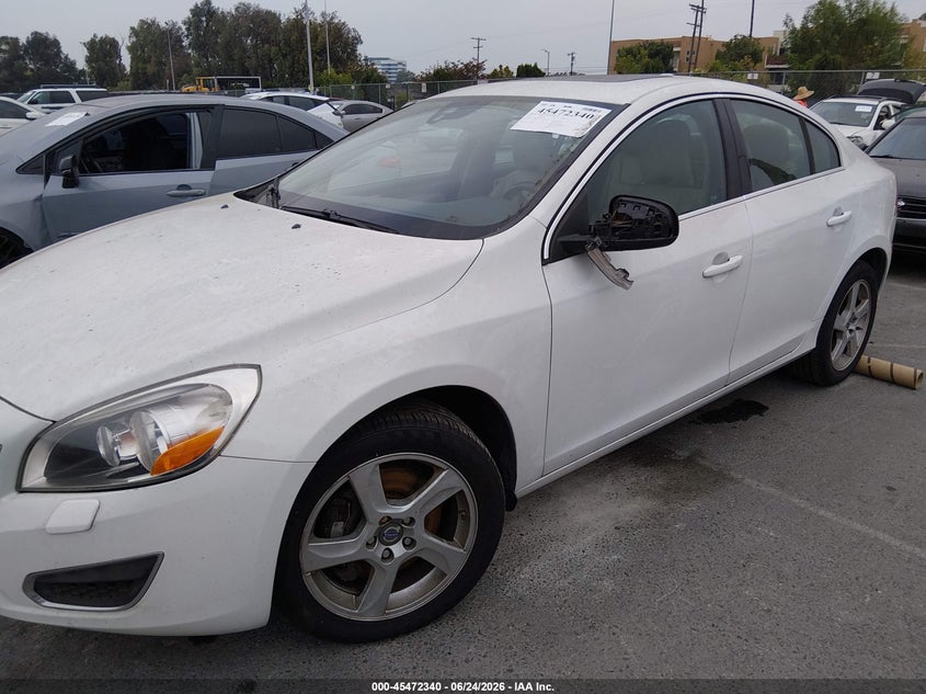 2013 Volvo S60 VIN YV1612FS3D2221740 IAAI salvage auction — UNKNOWN, Salvage (California), sold $200 on 2026-07-16 (photo 6)