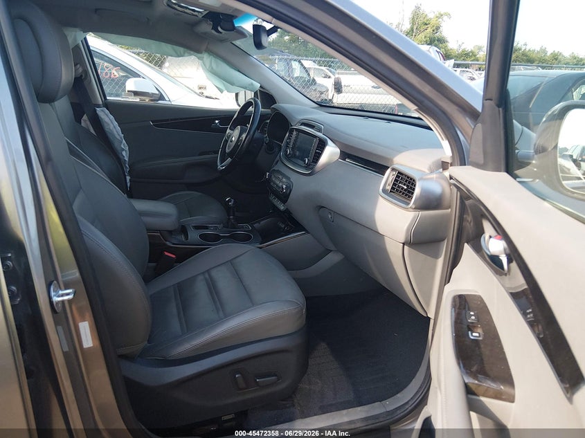 2016 Kia Sorento VIN 5XYPH4A58GG183113 IAAI salvage auction — LEFT SIDE, Salvage (Ohio), sold $2,450 on 2026-07-28 (photo 5)