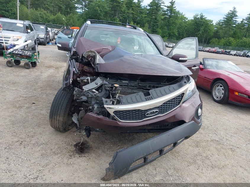 2012 Kia Sorento VIN 5XYKT3A67CG246384 IAAI salvage auction — FRONT END, Salvage (Massachusetts), sold $25 on 2026-07-31 (photo 6)