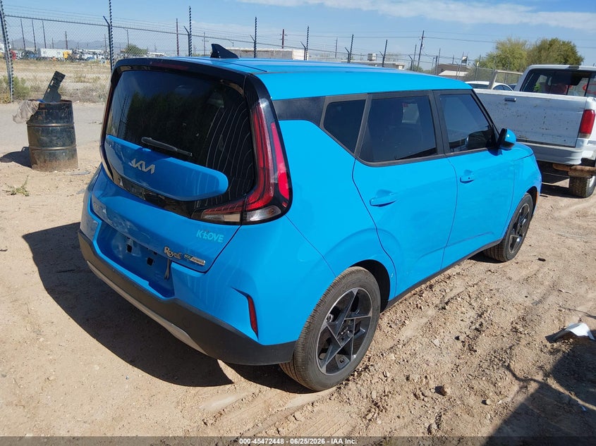 2024 Kia Soul VIN KNDJ33AU8R7225141 IAAI salvage auction — NORMAL WEAR, Wait Title, sold $9,100 on 2026-08-27 (photo 4)