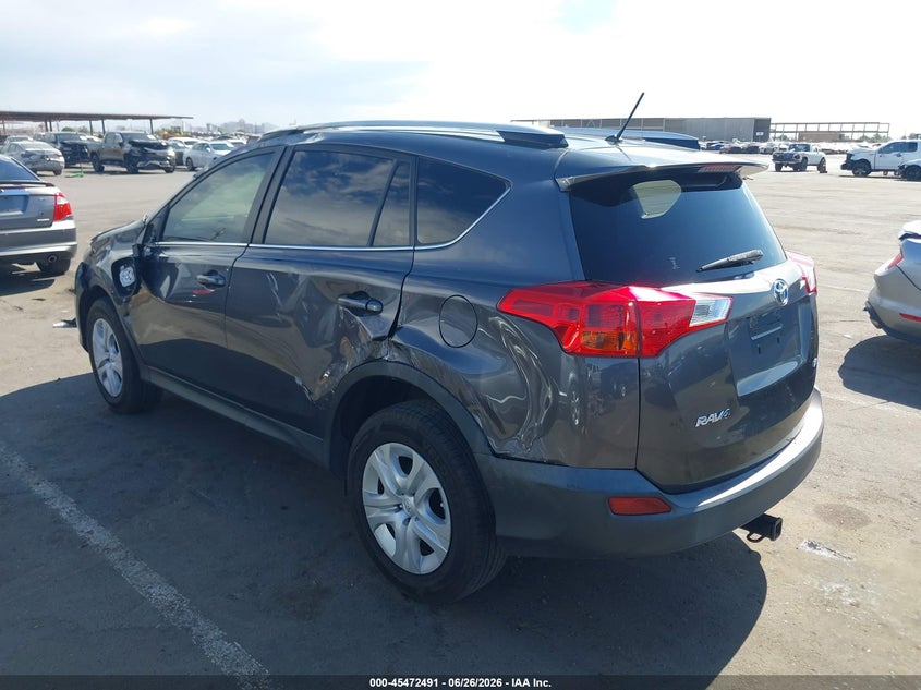 2015 Toyota Rav 4 VIN JTMZFREV3FJ050389 IAAI salvage auction — ROLLOVER, Salvage Title, sold $2,650 on 2026-07-28 (photo 3)