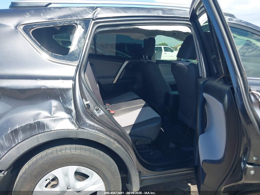 2015 Toyota Rav 4 VIN JTMZFREV3FJ050389 IAAI salvage auction — ROLLOVER, Salvage Title, sold $2,650 on 2026-07-28 (photo 8)