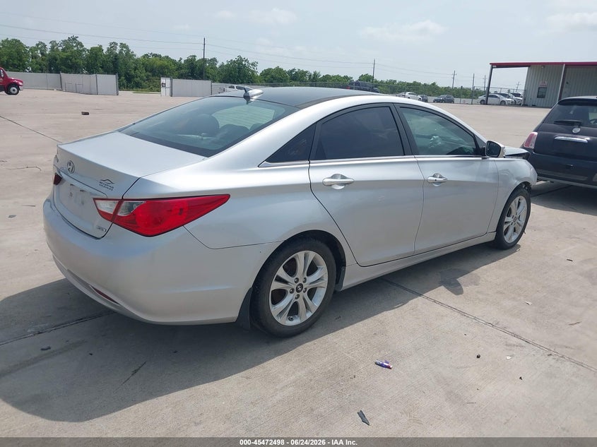 2013 Hyundai Sonata VIN 5NPEC4AC6DH690231 IAAI salvage auction — FRONT END, Original (Texas), sold $425 on 2026-07-31 (photo 4)