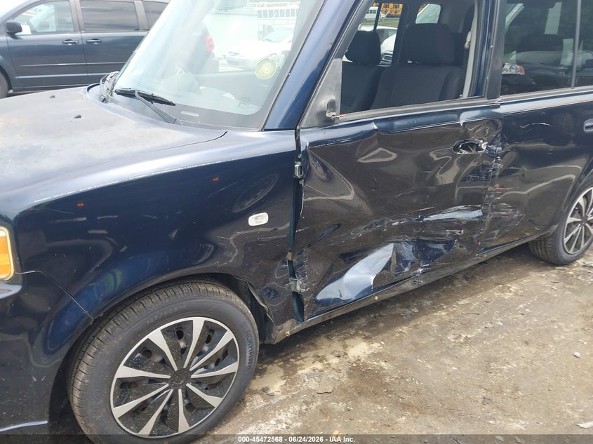 2005 Scion Xb VIN JTLKT324350213926 IAAI salvage auction — SIDE, Salvage (North Carolina), sold $475 on 2026-07-15 (photo 6)