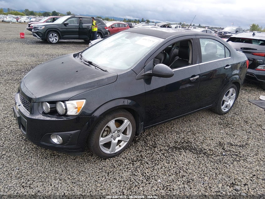 2013 Chevrolet Sonic VIN 1G1JE5SB2D4157070 IAAI salvage auction — Right Side, Salvage, sold $550 on 2026-10-19 (photo 2)