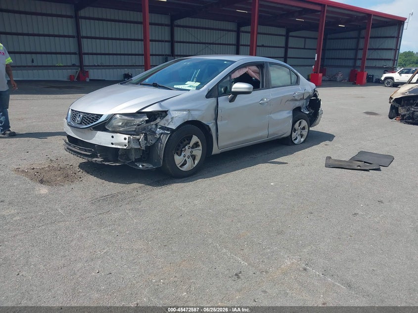 2015 Honda Civic VIN 19XFB2F5XFE261946 IAAI salvage auction — SIDE, Mv-907A (New York), sold $625 on 2026-07-09 (photo 2)
