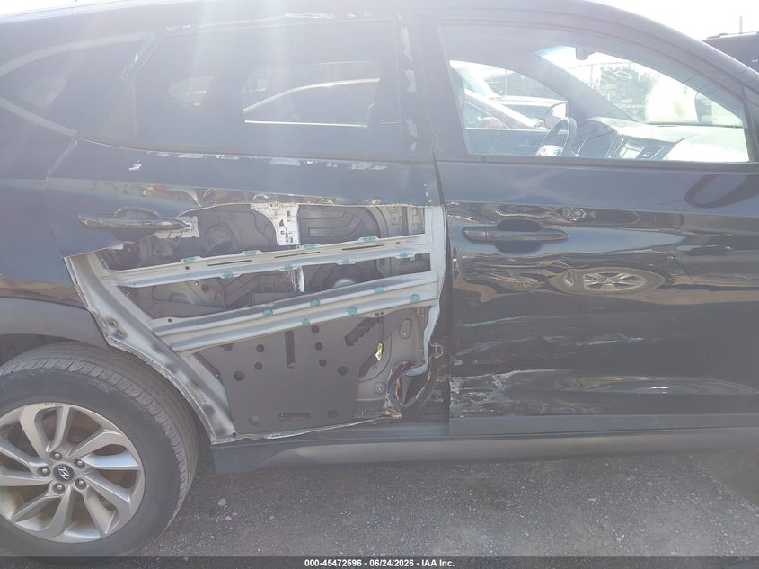 2016 Hyundai Tucson VIN KM8J3CA47GU038371 IAAI salvage auction — NORMAL WEAR, Clear (Tennessee), sold $950 on 2026-07-16 (photo 6)