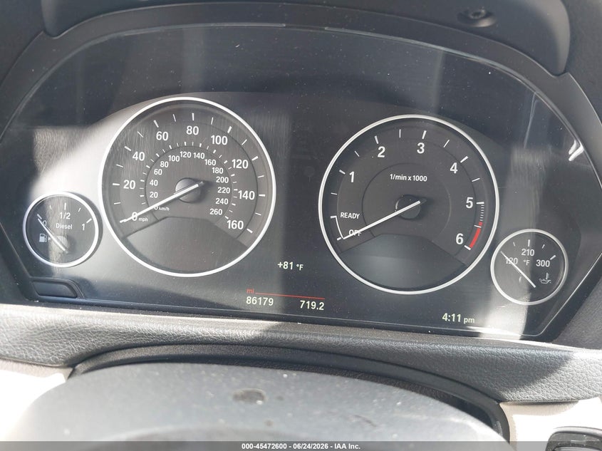 2018 BMW 3er VIN WBA8F1C51JAE93309 IAAI salvage auction — RIGHT FRONT, Salvage Title, sold $5,425 on 2026-08-27 (photo 7)