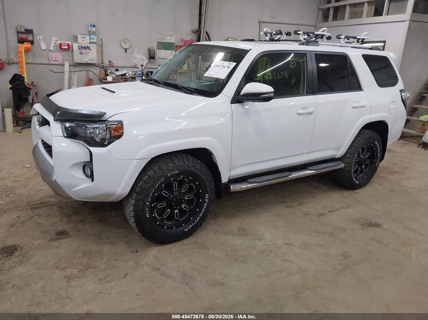 2016 Toyota 4runner VIN JTEBU5JR2G5279273 IAAI salvage auction — SIDE, Salvage (Pennsylvania), sold $25 on 2026-07-30 (photo 2)