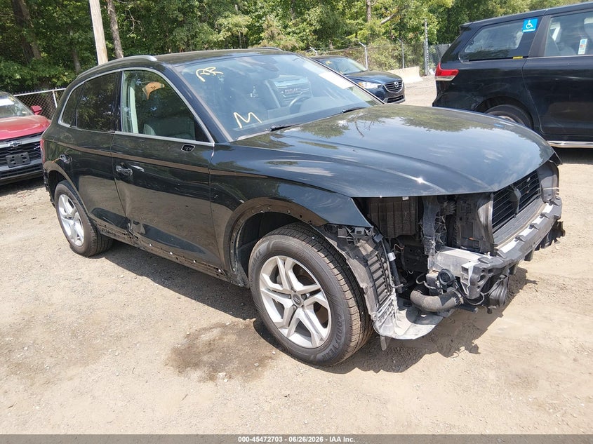 2019 Audi Q5 VIN WA1ANAFYXK2042590 IAAI salvage auction — FRONT END, Salvage Title, sold $5,900 on 2026-08-28 (photo 1)
