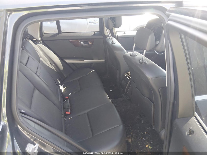 2011 Mercedes-benz Glk-klasse VIN WDCGG8HB6BF576376 IAAI salvage auction — REAR END, Clear (Tennessee), sold $1,500 on 2026-08-13 (photo 8)