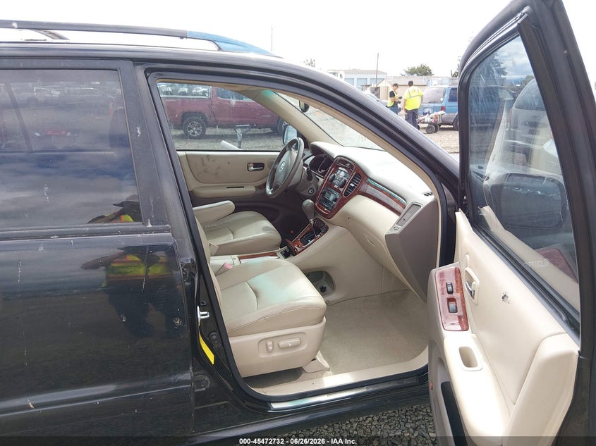 2006 Toyota Highlander hybrid VIN JTEDW21A260012044 IAAI salvage auction — NORMAL WEAR, Clear - Dealer Only (California), sold $1,300 on 2026-07-29 (photo 5)