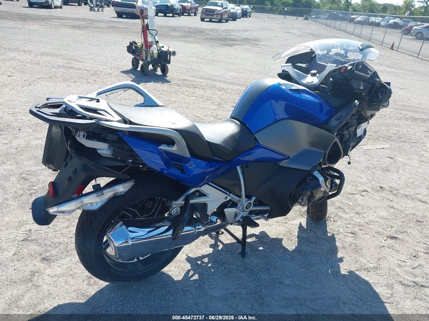 2022 BMW R 1250 VIN WB10L0301N6F15760 IAAI salvage auction — FRONT END, Rebuildable (Florida), sold $2,350 on 2026-07-28 (photo 4)