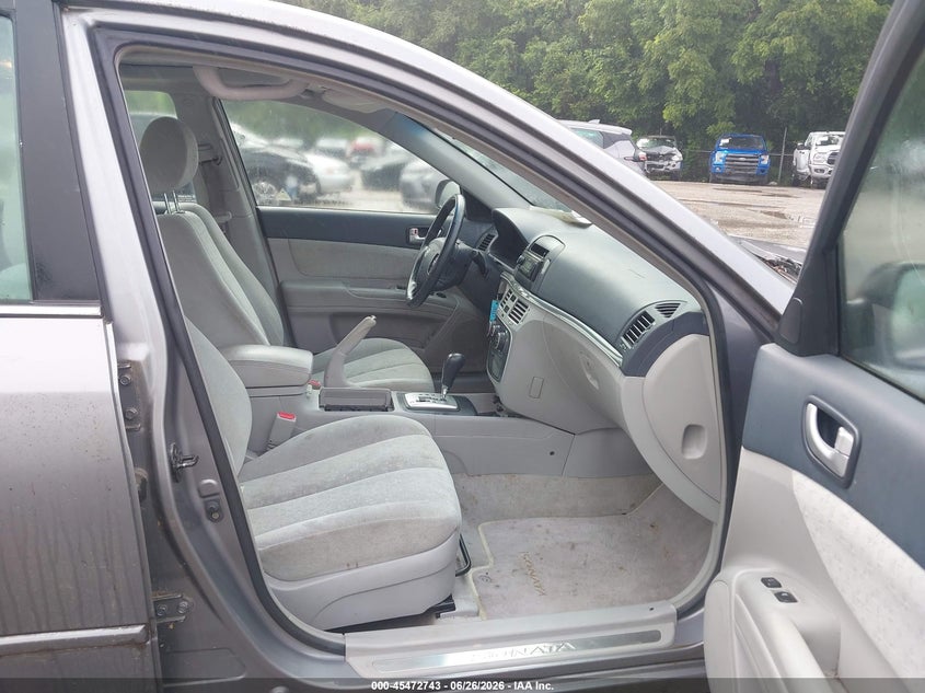 2006 Hyundai Sonata VIN 5NPEU46F06H032097 IAAI salvage auction — NORMAL WEAR, Clear (Kansas), sold $500 on 2026-07-08 (photo 5)