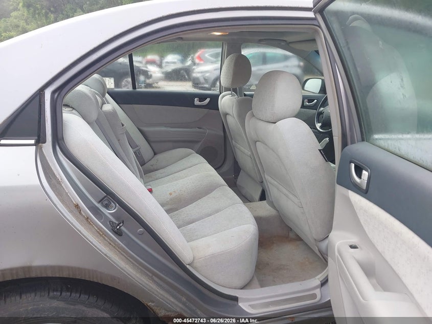 2006 Hyundai Sonata VIN 5NPEU46F06H032097 IAAI salvage auction — NORMAL WEAR, Clear (Kansas), sold $500 on 2026-07-08 (photo 8)