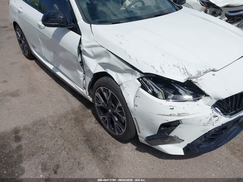 2026 BMW 2er VIN WBA23GG02T7U02206 IAAI salvage auction — SIDE, Salvage Title, sold $8,600 on 2026-08-21 (photo 6)