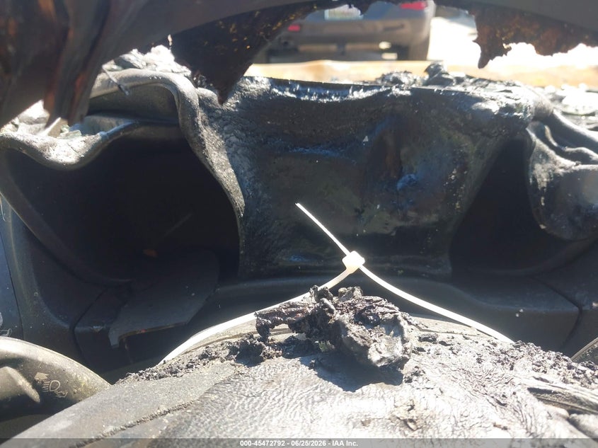 2021 Ford Transit VIN NM0LS7E26M1485834 IAAI salvage auction — ENGINE BURN, Salvage - Greater Than 75% (Maryland), sold $25 on 2026-07-28 (photo 7)
