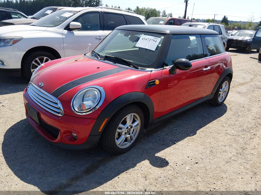 2013 Mini Hard top VIN WMWSU3C55DT375101 IAAI salvage auction — NORMAL WEAR, Clear (Washington), sold $600 on 2026-07-29 (photo 2)