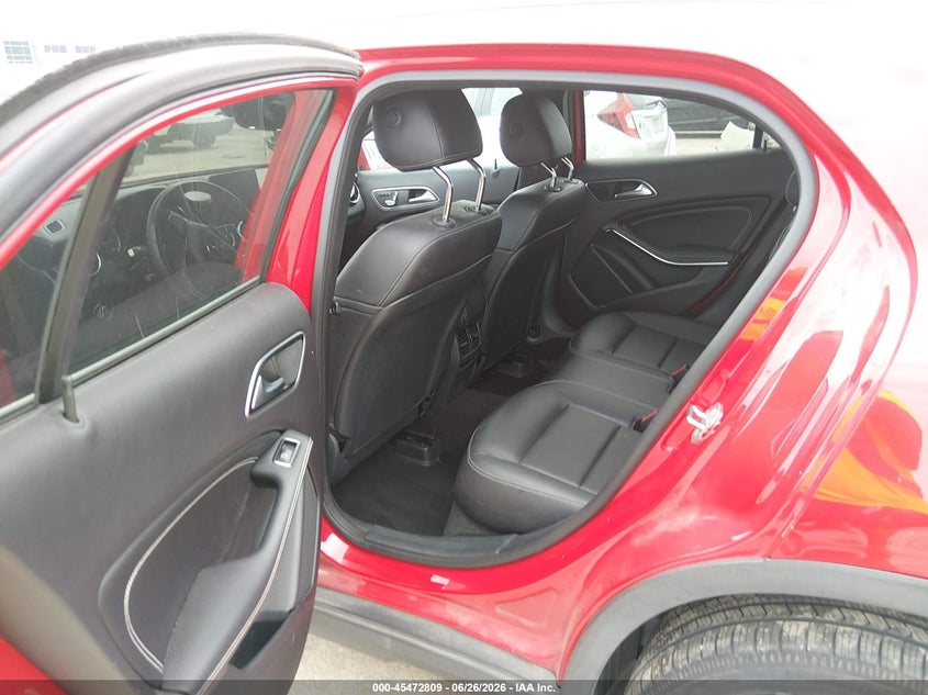 2019 Mercedes-benz Gla-klasse VIN WDCTG4EB7KU019788 IAAI salvage auction — LEFT FRONT, Salvage Title, sold $6,100 on 2026-08-12 (photo 8)