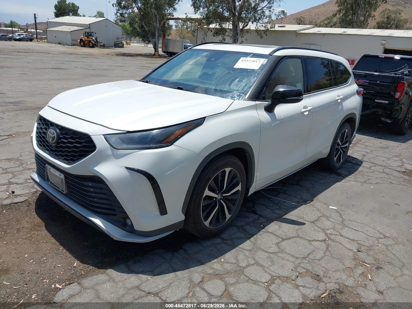 2021 Toyota Highlander VIN 5TDJZRAH6MS039164 IAAI salvage auction — THEFT, Clear - Dealer Only (California), sold $17,125 on 2026-07-20 (photo 2)