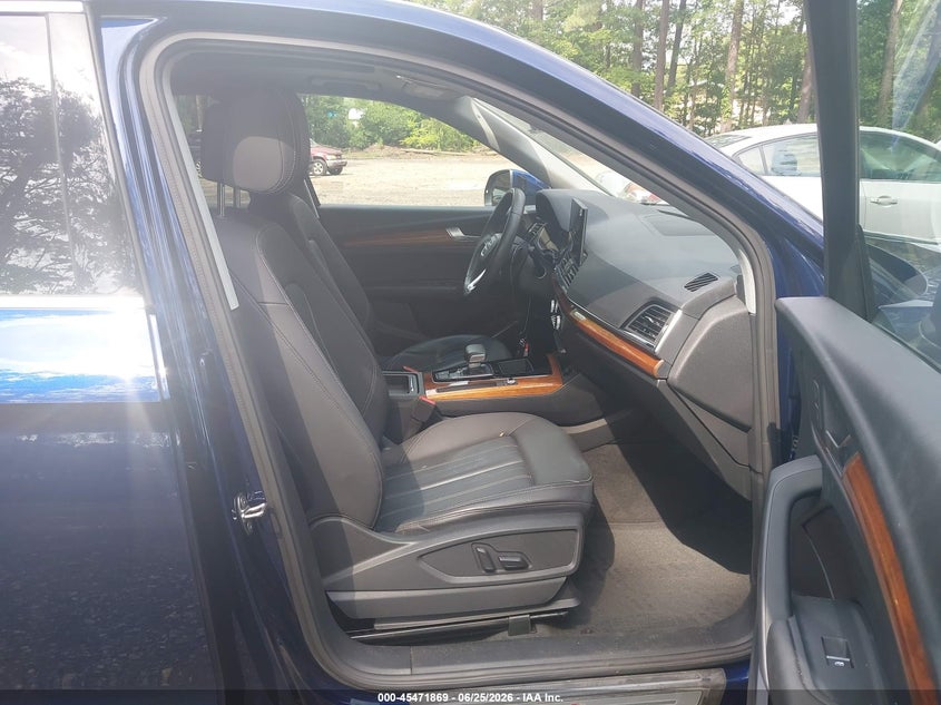 2022 Audi Q5 VIN WA1GAAFY7N2049071 IAAI salvage auction — FRONT END, Salvage (Virginia), sold $11,300 on 2026-08-01 (photo 5)