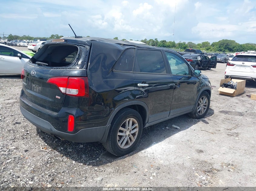 2015 Kia Sorento VIN 5XYKT4A66FG651453 IAAI salvage auction — ROLLOVER, Rebuildable (Florida), sold $25 on 2026-07-16 (photo 4)