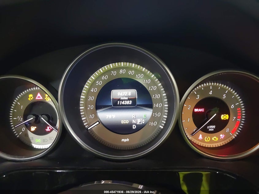 2014 Mercedes-benz E-klasse VIN WDDHF5KBXEA806870 IAAI salvage auction — SIDE, Wait Title, sold $4,300 on 2026-08-06 (photo 7)