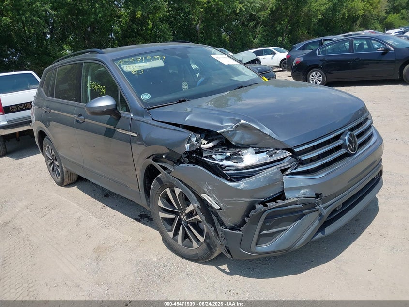 2023 Volkswagen Tiguan VIN 3VVRB7AX9PM076718 IAAI salvage auction — FRONT END, Salvage Title, sold $7,200 on 2026-08-12 (photo 1)