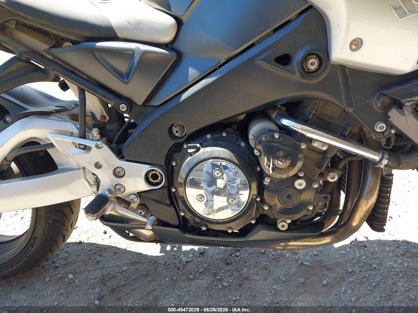 2008 Suzuki Gsx1300 VIN JS1GX71A982102577 IAAI salvage auction — FRONT & REAR, Salvage (California), sold $1,950 on 2026-07-08 (photo 8)