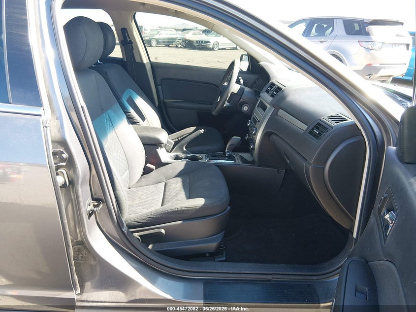 2011 Ford Fusion VIN 3FAHP0HA3BR281117 IAAI salvage auction — LEFT REAR, Salvage (California), sold $375 on 2026-07-09 (photo 5)