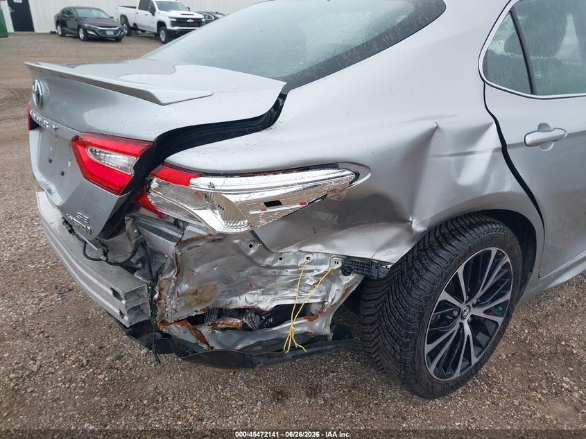 2020 Toyota Camry VIN 4T1J31AK2LU009695 IAAI salvage auction — RIGHT REAR, Salvage (Illinois), sold $7,000 on 2026-08-25 (photo 6)