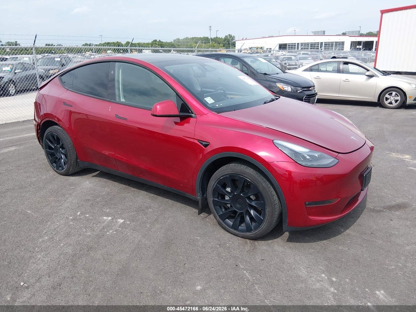 2024 Tesla Model y VIN 7SAYGDEE1RA222507 IAAI salvage auction — REAR END, Salvage (Illinois), sold $15,100 on 2026-08-02 (photo 1)