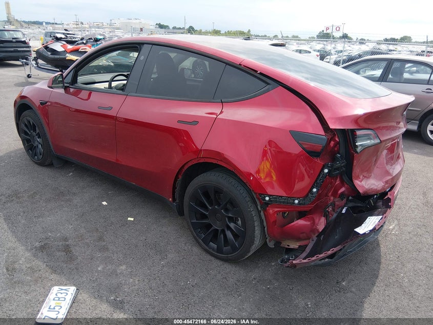 2024 Tesla Model y VIN 7SAYGDEE1RA222507 IAAI salvage auction — REAR END, Salvage (Illinois), sold $15,100 on 2026-08-02 (photo 3)