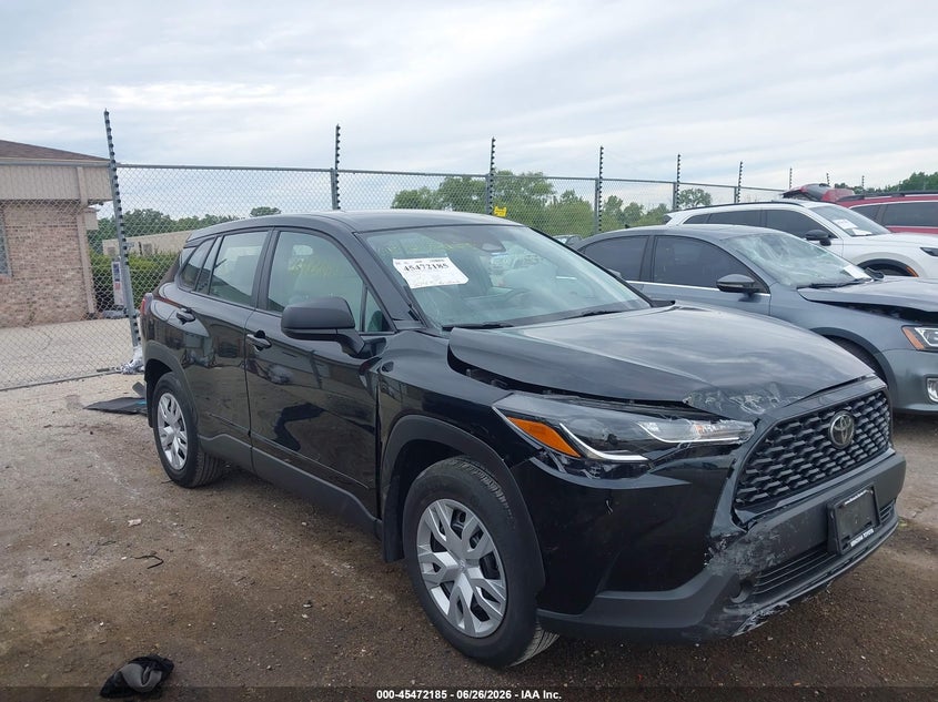 2023 Toyota Corolla cross VIN 7MUAAABG9PV044769 IAAI salvage auction — RIGHT FRONT, Salvage (Wisconsin), sold $6,100 on 2026-07-21 (photo 1)