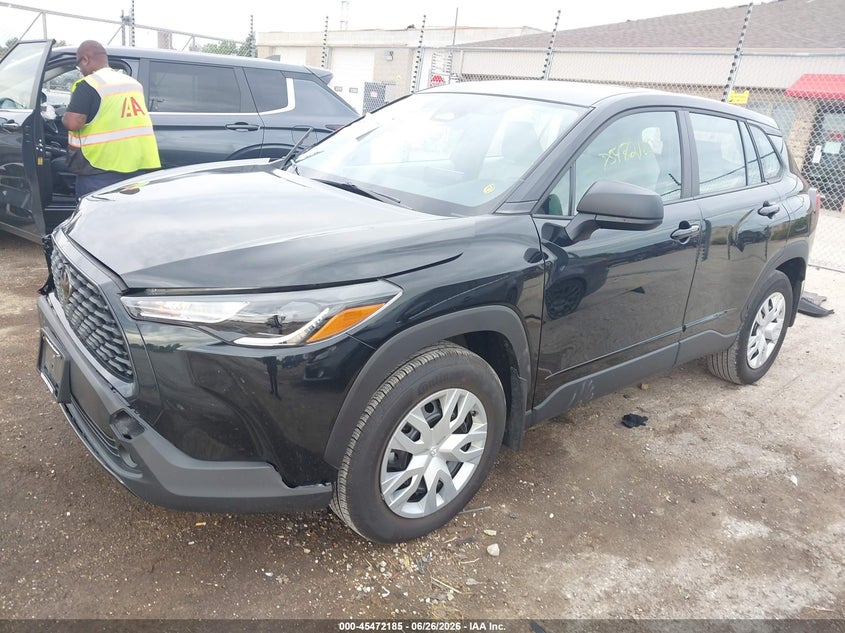 2023 Toyota Corolla cross VIN 7MUAAABG9PV044769 IAAI salvage auction — RIGHT FRONT, Salvage (Wisconsin), sold $6,100 on 2026-07-21 (photo 2)