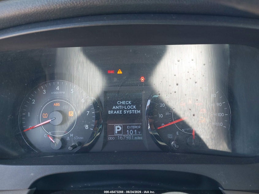 2017 Toyota Sienna VIN 5TDJZ3DC3HS164836 IAAI salvage auction — FRONT END, Salvage (California), sold $2,250 on 2026-07-21 (photo 7)