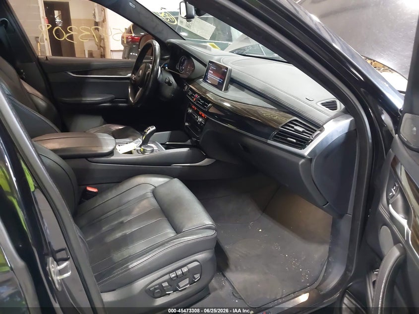 2019 BMW X6 VIN 5UXKU2C58K0Z64797 IAAI salvage auction — RIGHT REAR, Mv-907A (New York), sold $9,500 on 2026-07-08 (photo 5)