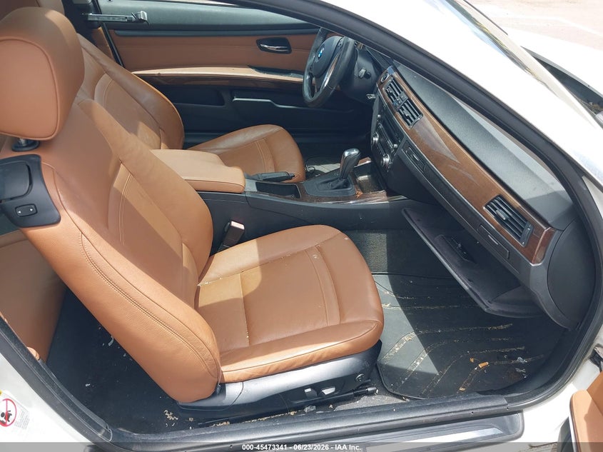 2009 BMW 3 series VIN WBAWB33569P138110 IAAI salvage auction — NORMAL WEAR, Clear (Hawaii), sold $100 on 2026-07-21 (photo 5)