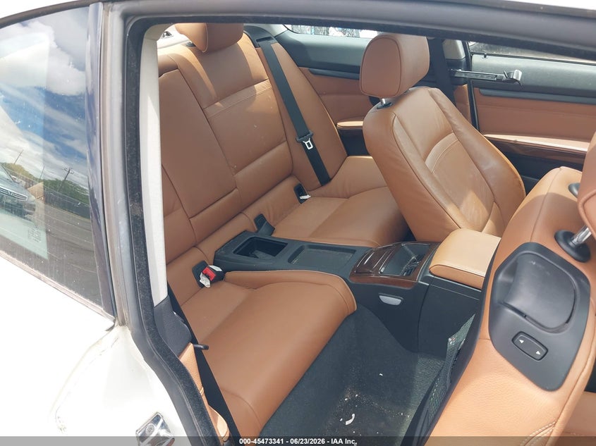 2009 BMW 3 series VIN WBAWB33569P138110 IAAI salvage auction — NORMAL WEAR, Clear (Hawaii), sold $100 on 2026-07-21 (photo 8)