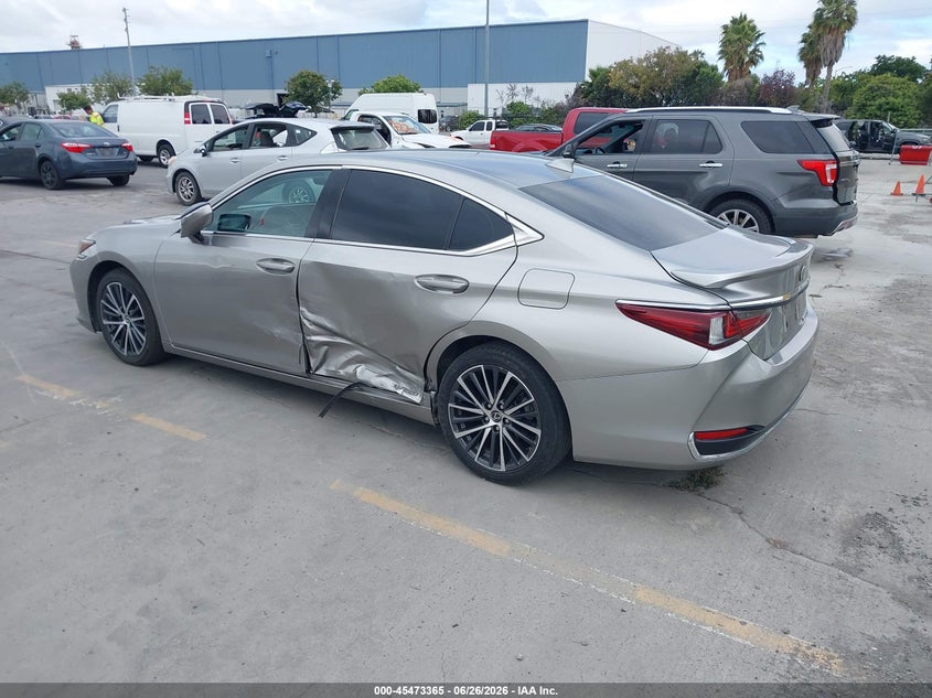 2020 Lexus ES VIN 58AD21B1XLU009118 IAAI salvage auction — SIDE, Salvage (California), sold $8,700 on 2026-07-09 (photo 3)