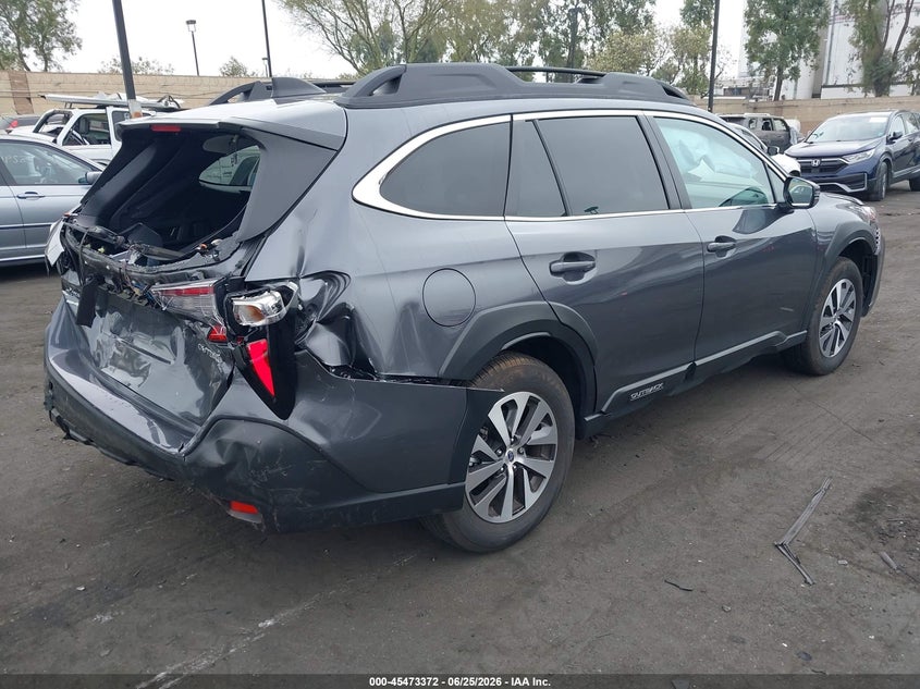 2025 Subaru Outback VIN 4S4BTAFC0S3160383 IAAI salvage auction — REAR END, Salvage Title, sold $9,500 on 2026-08-21 (photo 4)