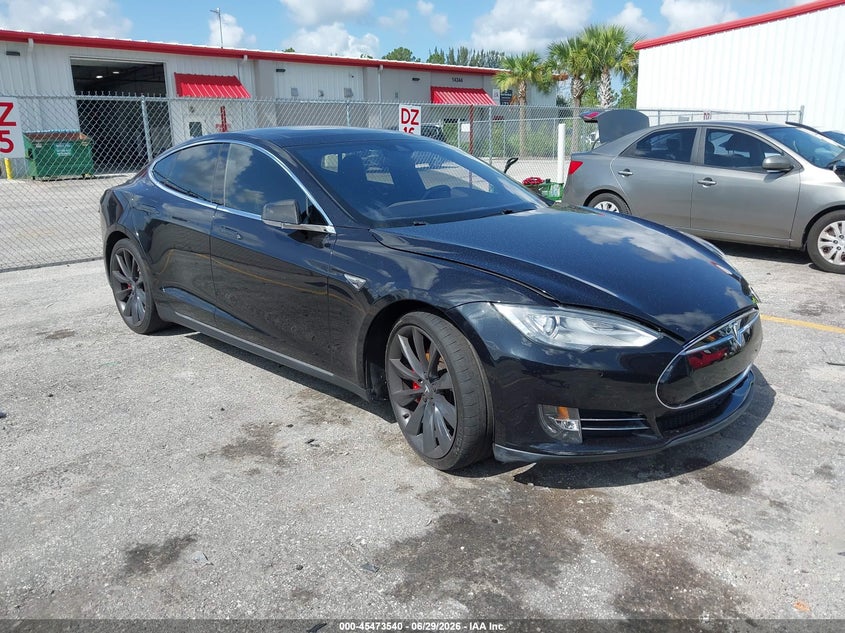 2015 Tesla Model s VIN 5YJSA1H44FF097720 IAAI salvage auction — NORMAL WEAR, Clear (Florida), sold $2,500 on 2026-07-29 (photo 1)